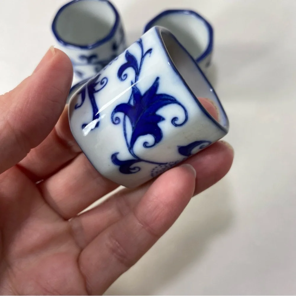 4x Pier 1 Mandarin Blue White Porcelain Napkin Ring Holders